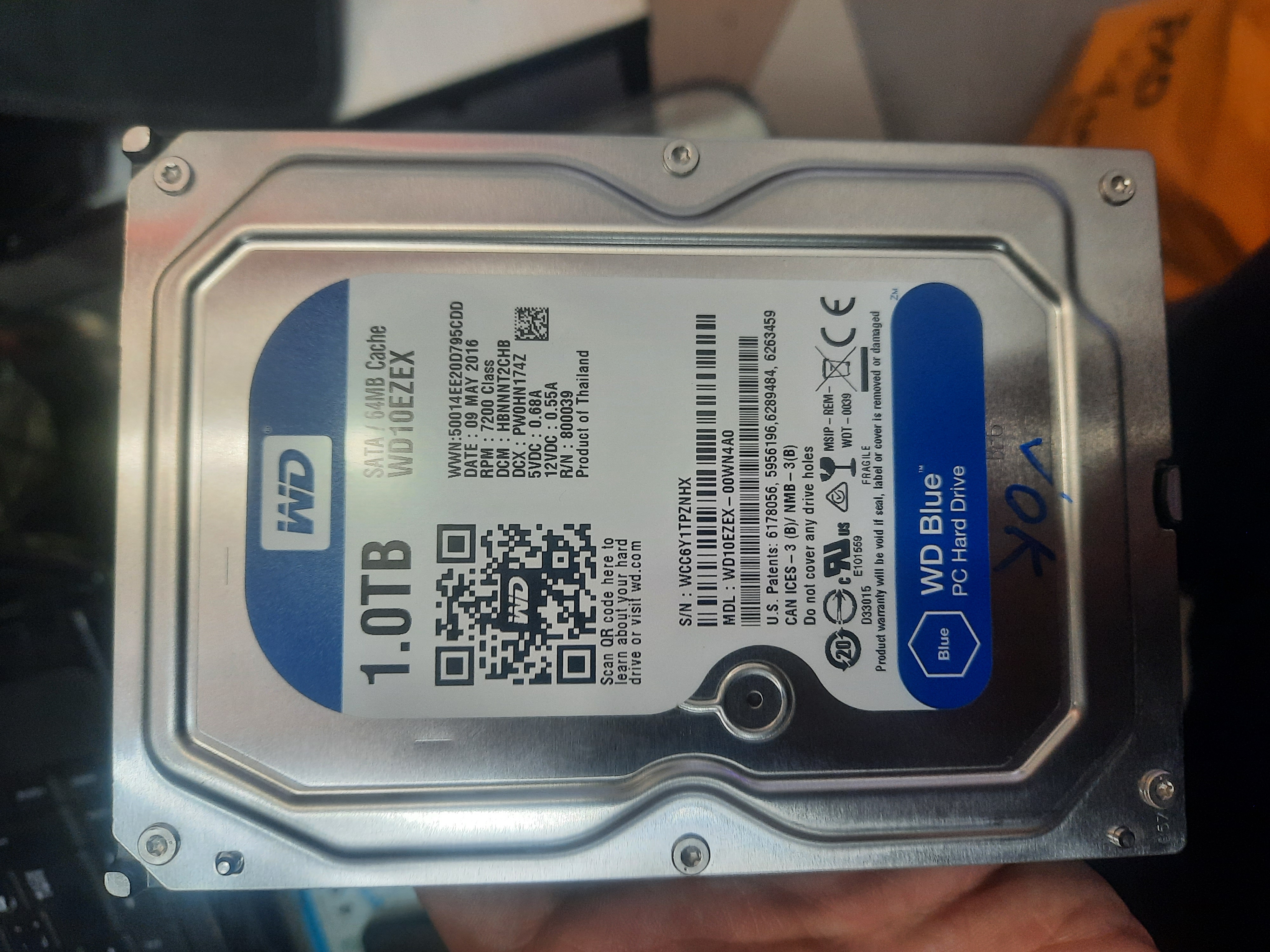 هارد ۱ترا  آبی وسترن دیجیتال